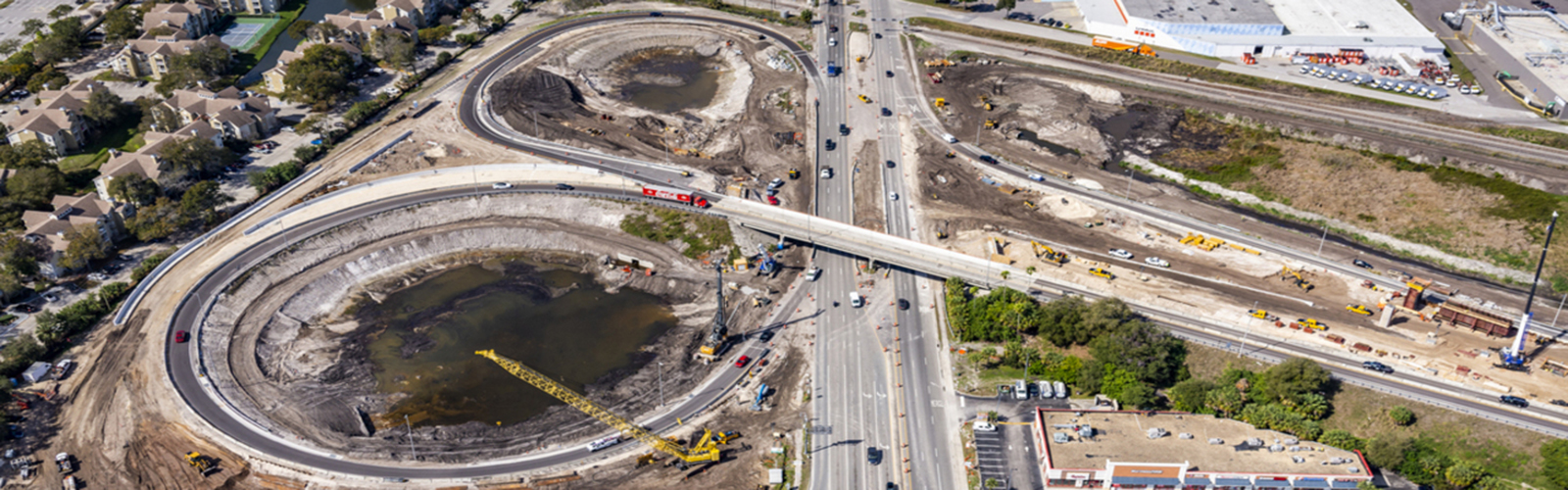 An aerial view of the ongoing construction of the Selmon Extension.