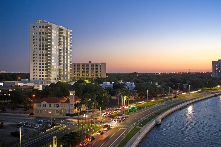 Sunset view along Bayshore Boulevard in Tampa.