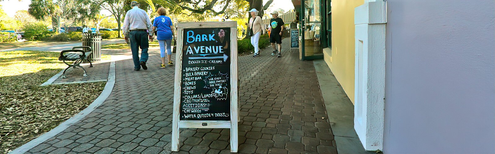 Dunedin has plenty of dog-friendly shops such as Bark Avenue that offer all kinds of items, food and services for the beloved canines.