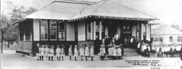 Boys and girls in 1914 lined up outside the lunch room at Gorrie Elementary for the first hot lunch served at a Tampa school.