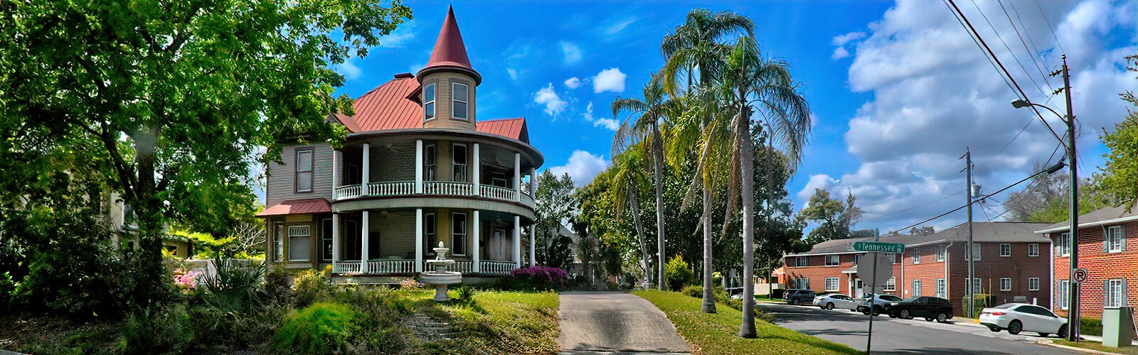 One of the oldest homes in Lakeland, the Mosswood Manor by South Lake Morton was built in 1904 in the Victorian Queen Anne style.