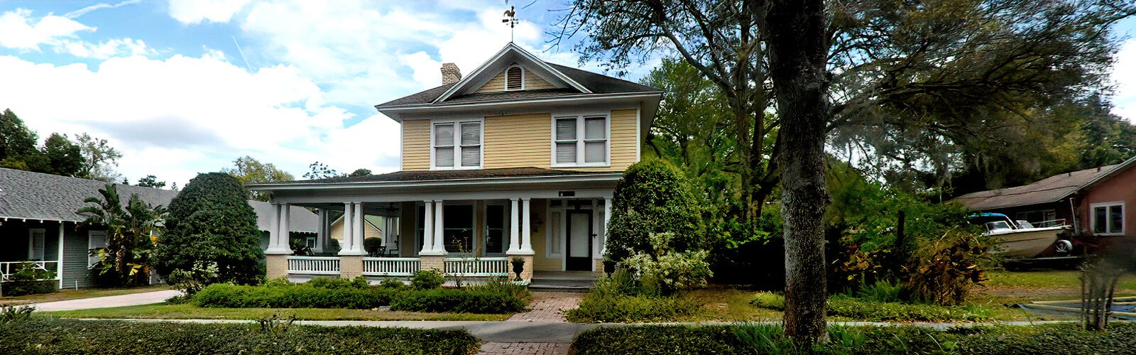 Homes in South and East Lake Morton that achieve the 100-year milestone are recognized by a bronze marker from the Lake Morton Century Home project, which began in 2019.