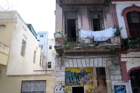 Laundry on balcony in Havana