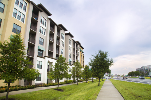 Walkability along Boy Scout  Blvd. 