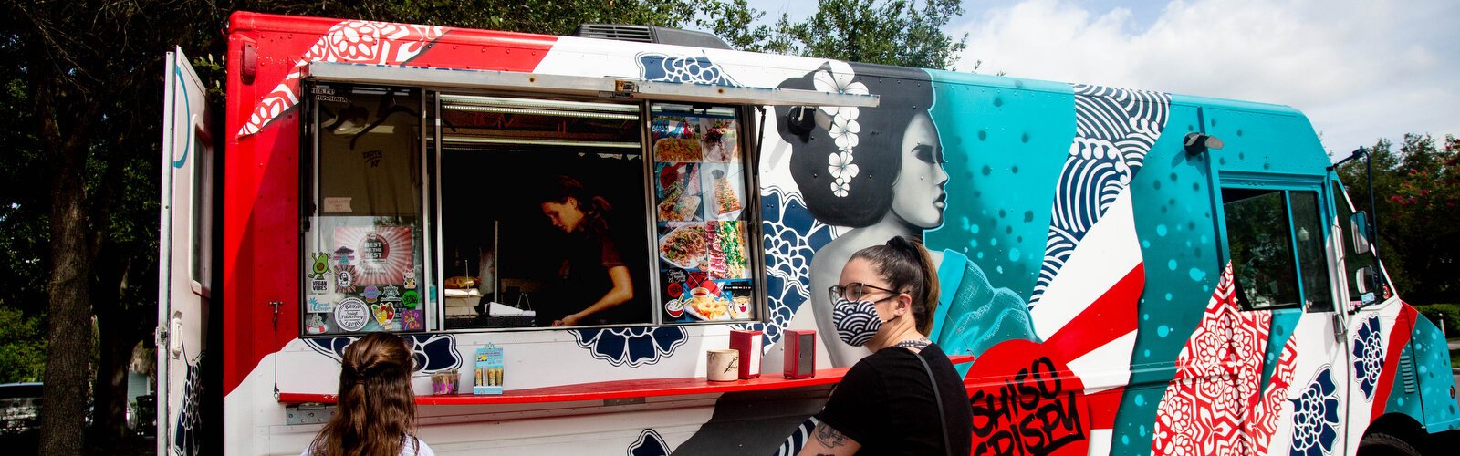 Shisho Crispy serves up colorful Japanese inspired dishes at the Downtown Dunedin Vegan Food Truck Rally & Market.