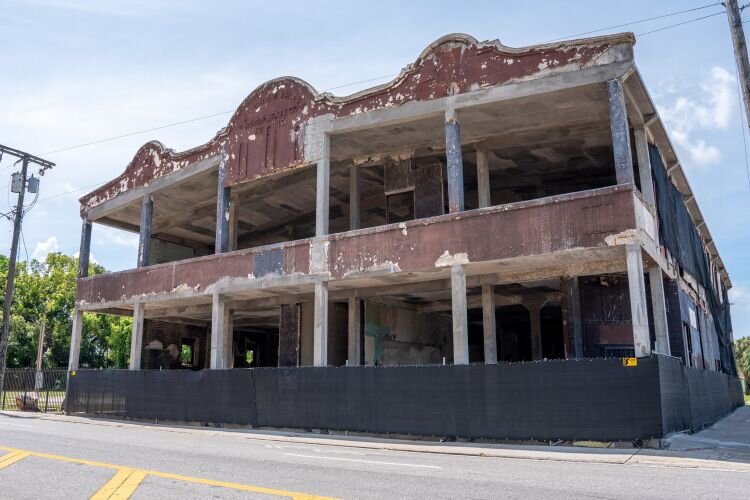 For Archives Awareness Week, JC Newman Cigar Co. offers a tour and an update on the restoration of the 115-year-old Sanchez y Haya Hotel building, across the street from the company’s restored El Reloj cigar factory.