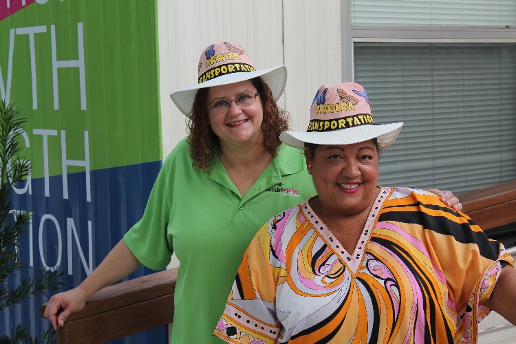 Enterprising Latinas Deputy Director Ileana Cintron and CEO and Founder Liz Gutierrez.