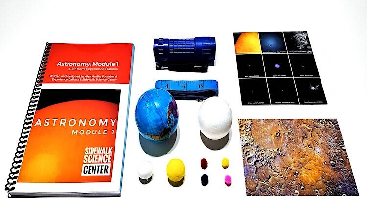 The Experience Daliona Astronomy: Module 1 kit offers a way to explore and map out the night sky -- right from the comfort of your own backyard.