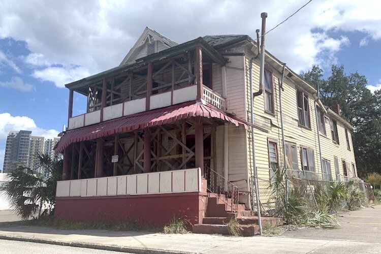 The Jackson Rooming House just east of downtown Tampa as seen in September 2019 before preservation efforts began in earnest in recent months. This landmark was built in 1901 and has been vacant since 1989.