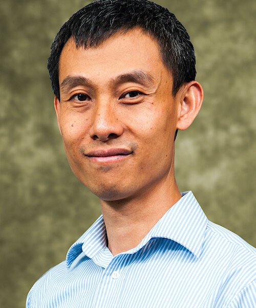 Simon Ou, a  professor of Computer Science and Engineering at USF