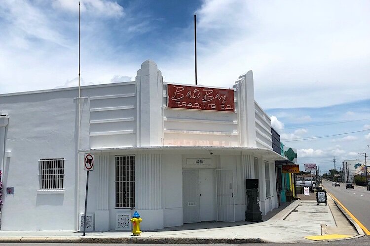 The old Bali Bay Trading Company building on the corner of Florida and Alva will be the new temporary home for Tempus Projects.