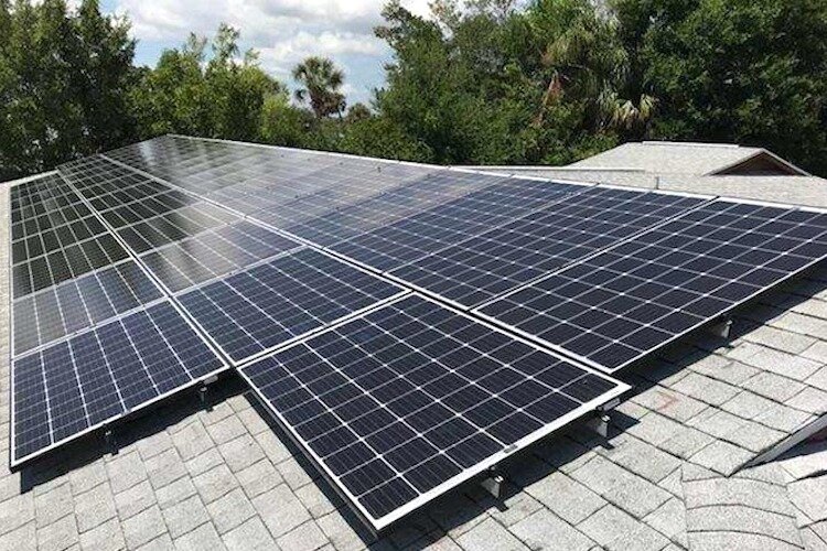 Solar Bear, based in Pinellas, offers solar energy, spray foam insulation, and roofing services.