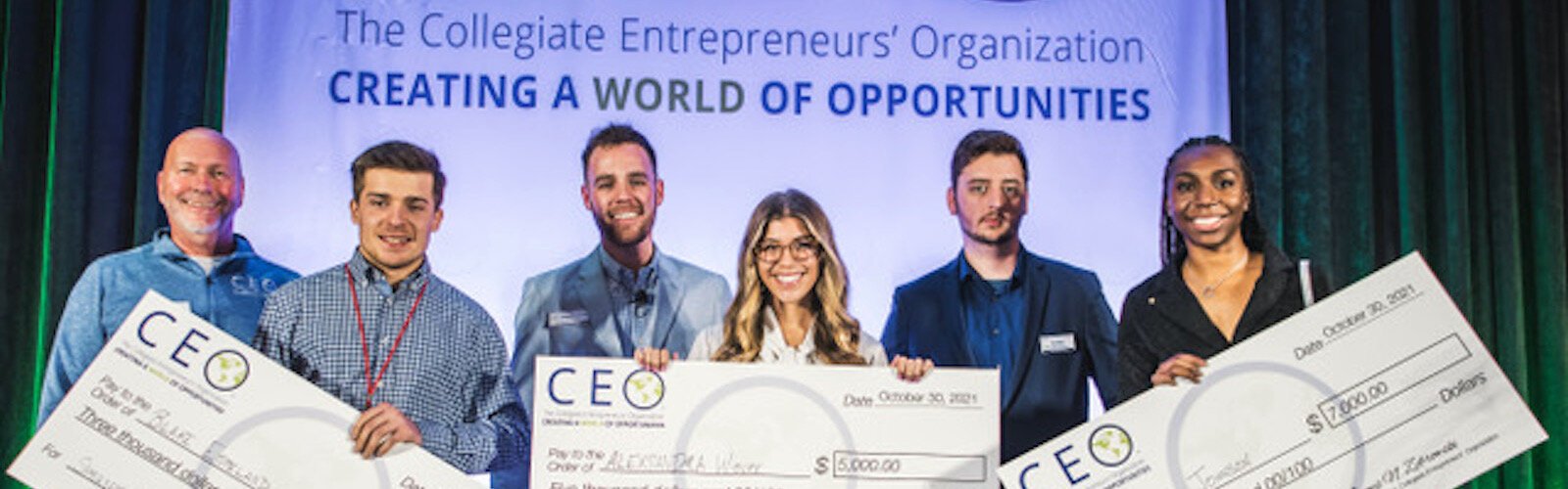 UT students score wins at global conference and pitch competition.