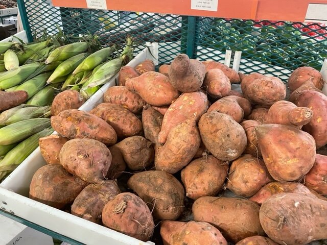 Local restaurant owners also shop at Sanwa Farmer's Market for fresh produce and exotic packaged foods not found elsewhere.