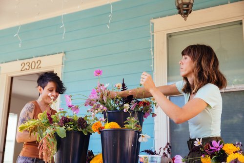 Blue House Florals is holding a floral design workshop at Meacham Urban Farm from 1:30 p.m. to 3 p.m. on Saturday, January 28th. 