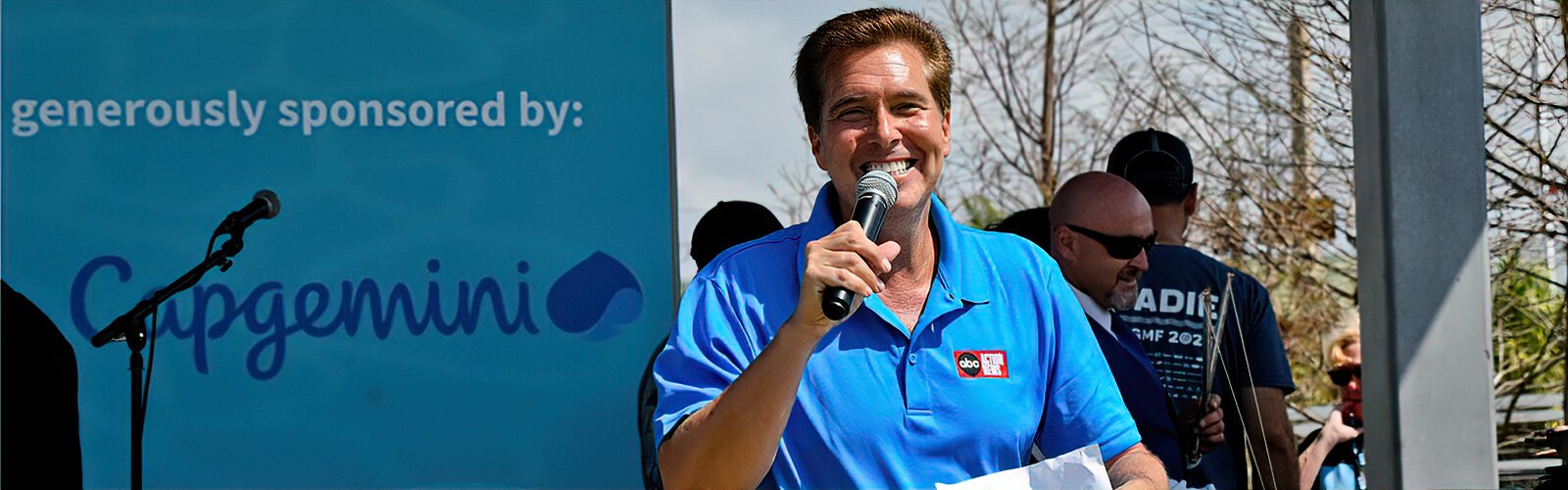 ABC Action News’ Chief Meteorologist Denis Phillips enthusiastically serves as festival emcee, introducing the live entertainment program sponsored by Seminole Hard Rock and Capgemini. 