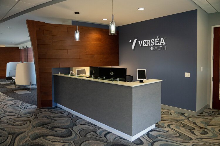 Tampa life science firm Verséa Health has expanded to a new downtown facility at 401 S. Florida Ave. and plans to add 40 jobs over the next two to three years.