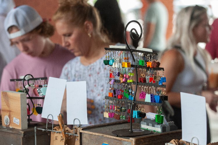 ReUsin' By Susan sells earrings and jewelry made from reused and repurposed items.