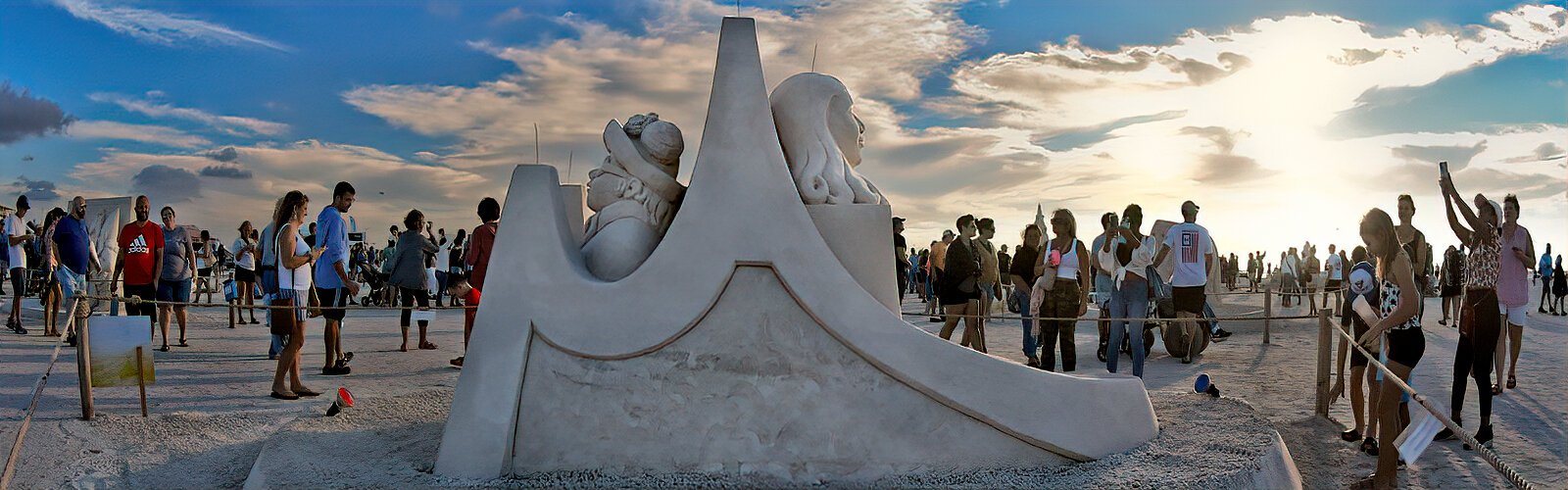 Reminiscing on the passage of time, sculptor Bruce Phillips of San Diego CA created “Life of Mom – then and now” for the 2023 Sanding Ovations sculpture exhibition and competition.