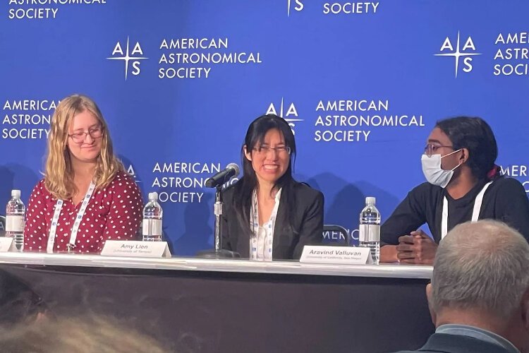 University of Tampa astronomer Amy Lien announces the Burst Chaser team project at the American Astronomical Society meeting in New Orleans in January 2024.