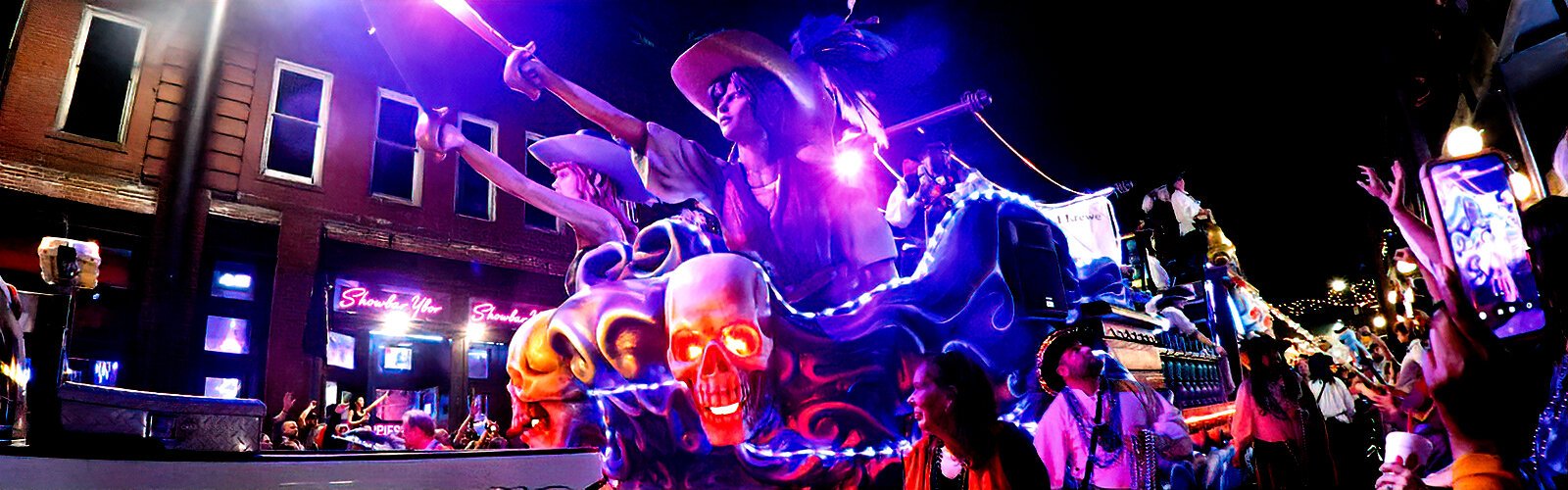 Named for Anne Bonney and Mary Read, the female pirates featured in front of their new float, the Bonney-Read Krewe is a Tampa all-women krewe established in 1994.